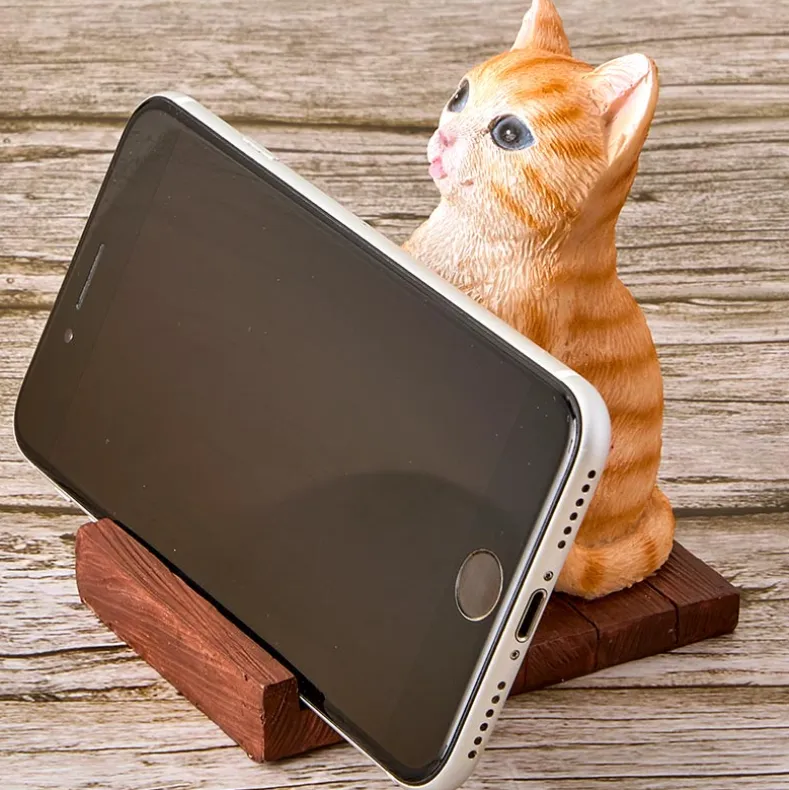 Cute Mobile Phone Stand in Cat or Dog