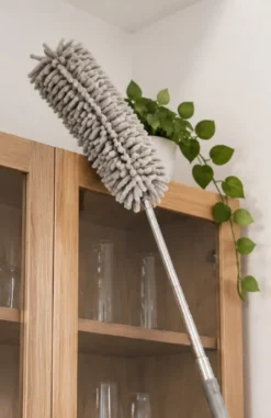 Duster Cleaning 5 PC. Set With 17" To 96" Extendable Lightweight Pole