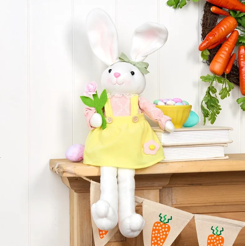 Easter Country Bunnies, Decorative Carrot Garland, or Carrot Wreath