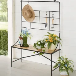 Indoor/Outdoor Storage Shelf
