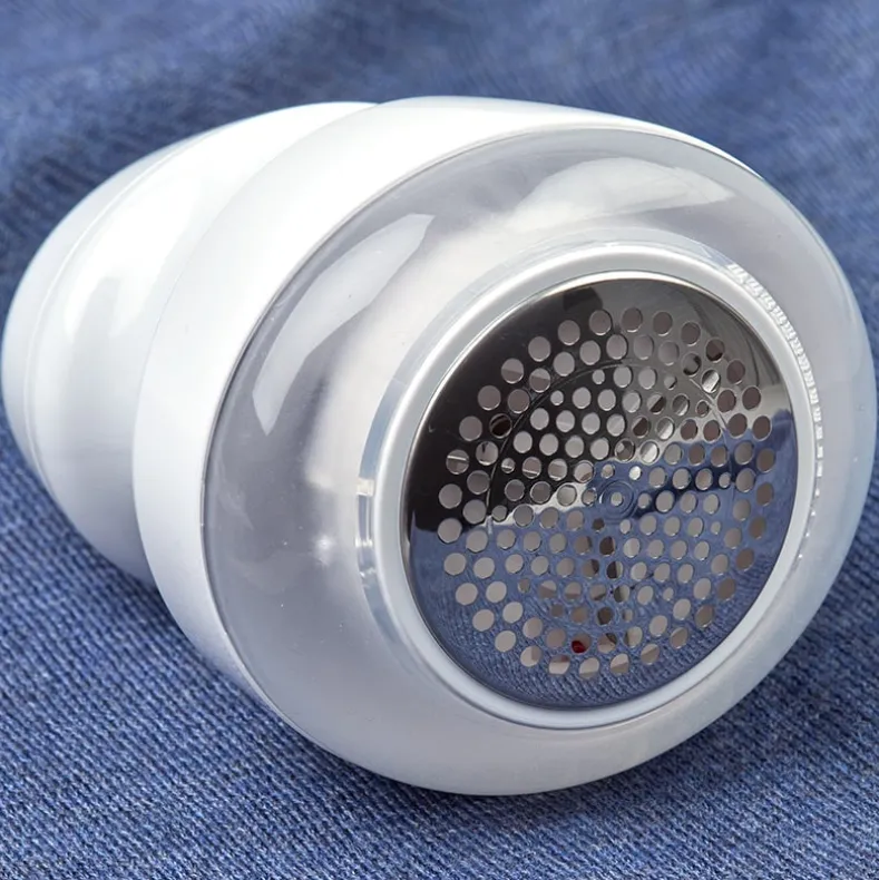 2-in-1 Rechargeable Fabric Shaver or Set of 3 Refills
