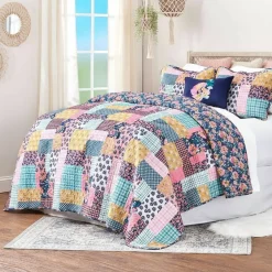 Jolene Patchwork Quilt Bedding Collection