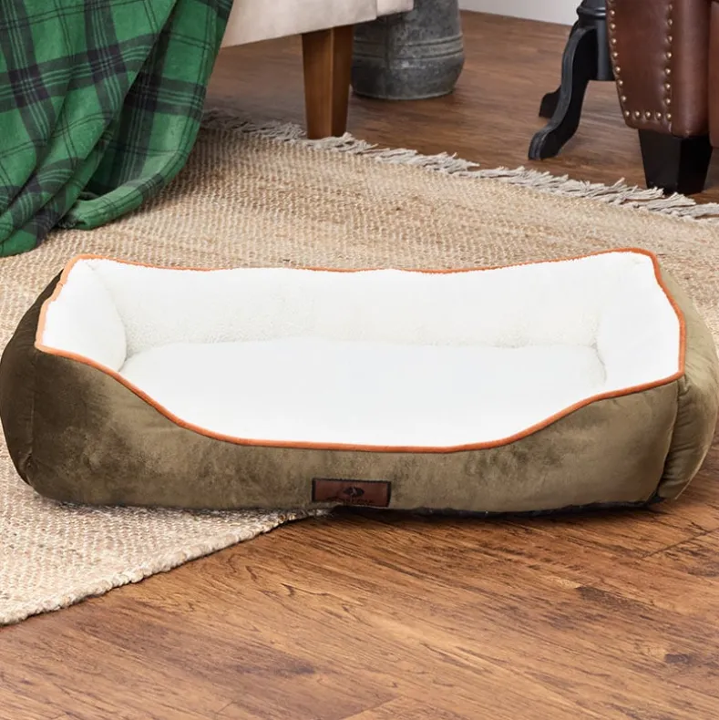 Mossy Oak Pet Bed - Plush Comfort with Non-Slip Bottom