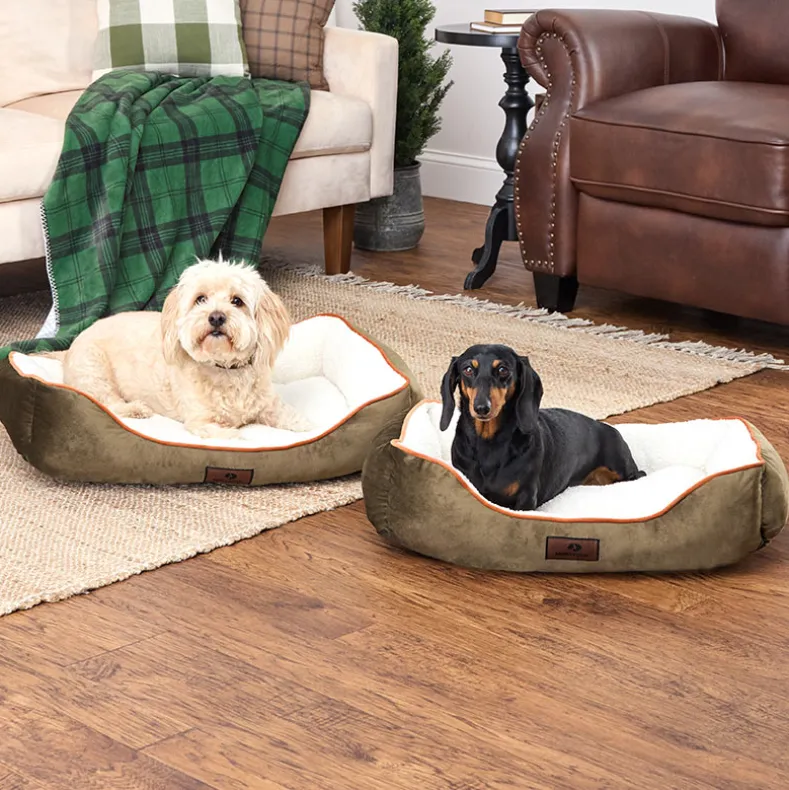 Mossy Oak Pet Bed - Plush Comfort with Non-Slip Bottom