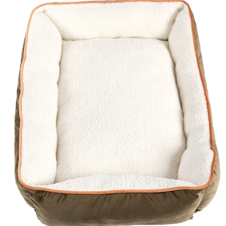Mossy Oak Pet Bed - Plush Comfort with Non-Slip Bottom