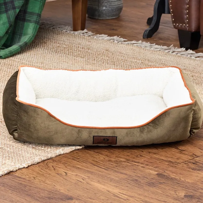 Mossy Oak Pet Bed - Plush Comfort with Non-Slip Bottom