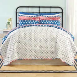 Mossy Oak Stars and Stripes Quilt Collection