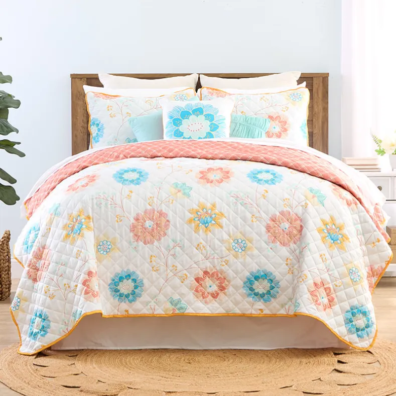 Shana Spring Floral Full/Queen or King Quilt