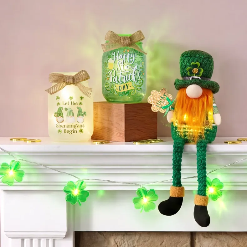 St Patrick's or Valentine's Fairy Light Mason Jar
