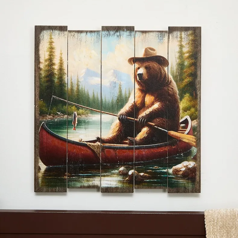 Woodland Bear Plank Wall Art – Rustic Decor for Nature Lovers