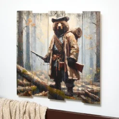 Woodland Bear Plank Wall Art – Rustic Decor for Nature Lovers